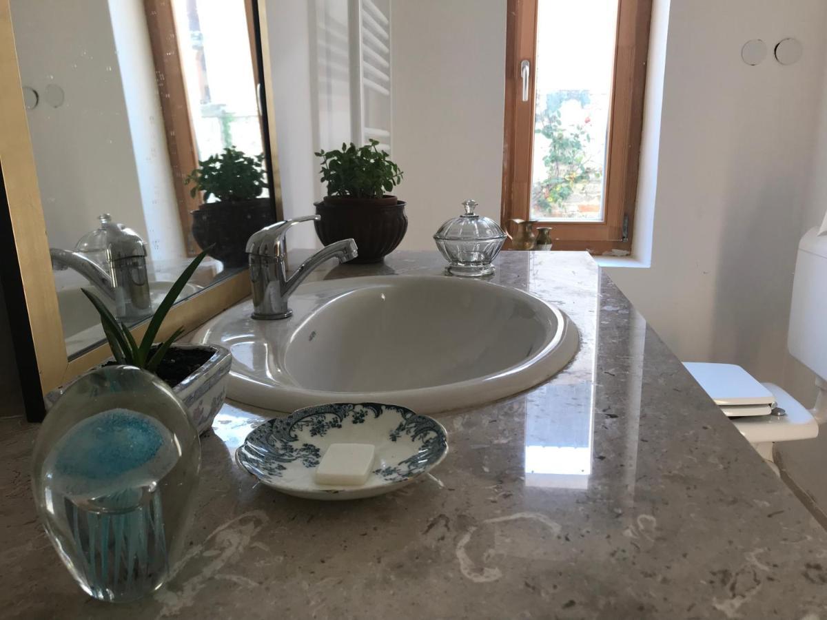 Medusa House Apartment Esztergom Ngoại thất bức ảnh