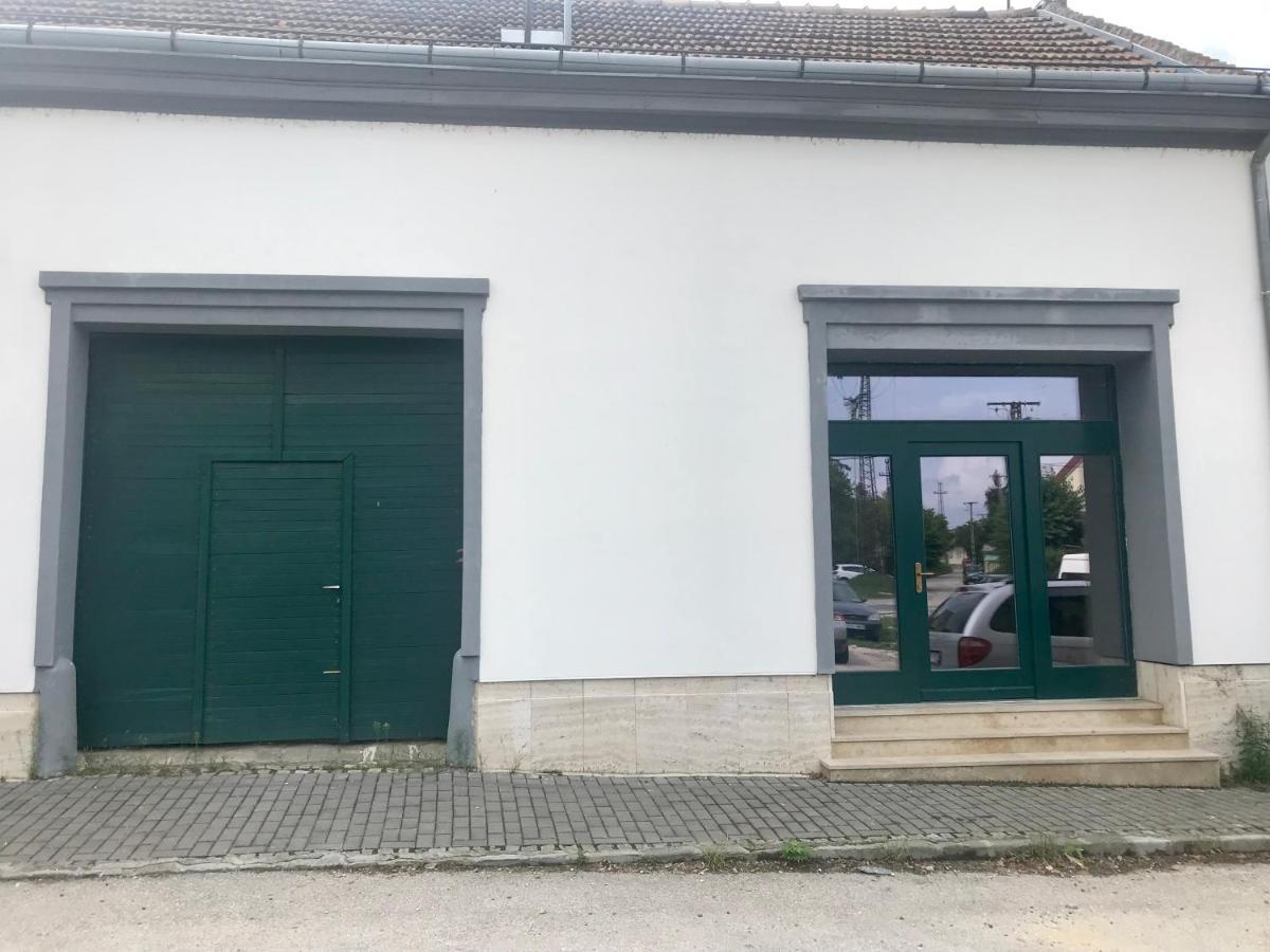 Medusa House Apartment Esztergom Ngoại thất bức ảnh